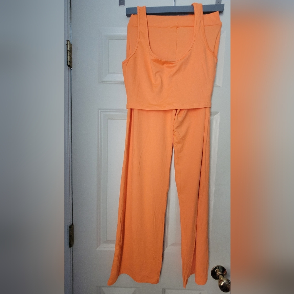 New Women's Orange Pants and Crop Top Set